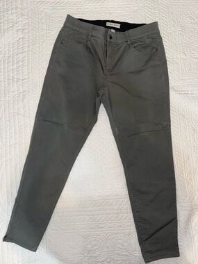 Knox Rose Olive Green Slim Tapered Pants